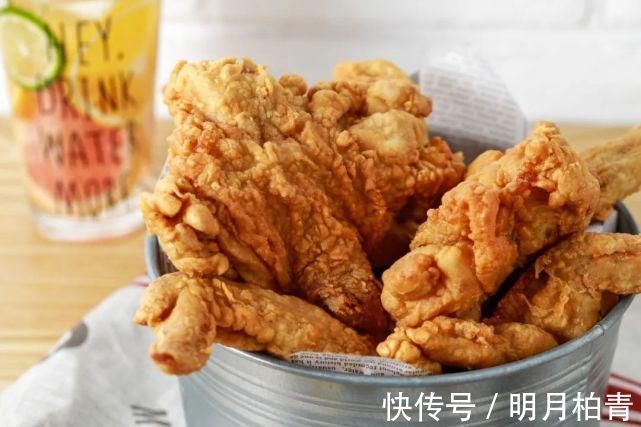 保健品|8岁女孩骨龄超12岁,吃出来的早熟,医生五类食物,再馋也尽量别吃