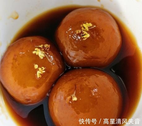 1碗糯米粉,1勺红糖,1勺白糖,简单几步做出糖油粑粑,香甜软糯