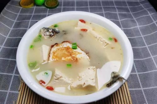 明日大寒，记得多给家人炖这汤，滋补暖身有营养，平安过数九寒天