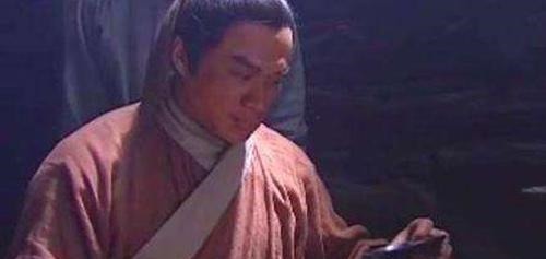 同样是被发配,为什么林冲受尽折磨,而武松有酒肉