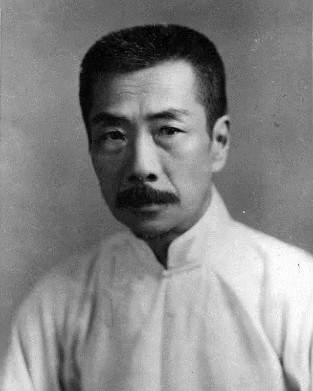 林徽因$被张爱玲讽刺,被林徽因怼,被鲁迅瞧不起,为何她们都看不惯冰心