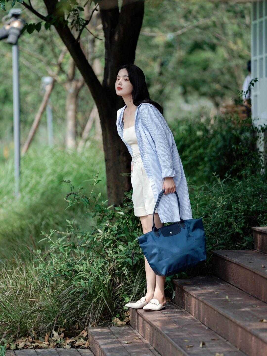 背带裙|这个秋季,让搭配来得更清新一些吧!