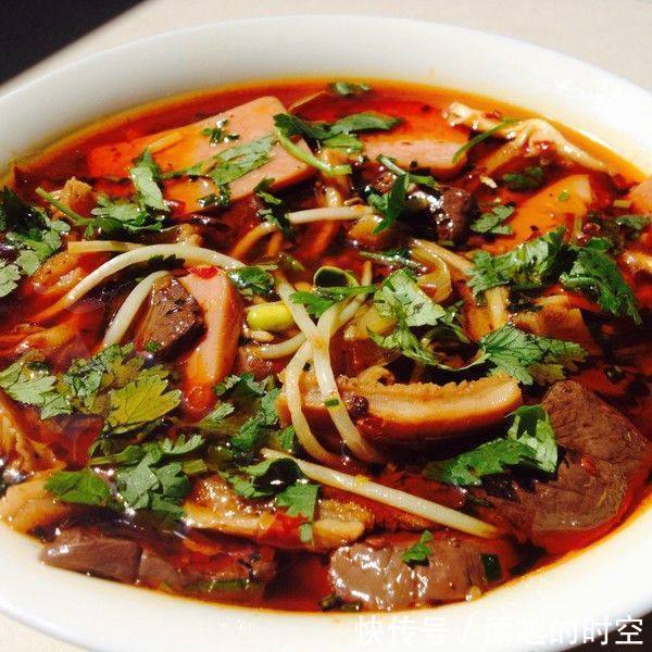 鸭血这样做,麻辣鲜香,爽翻你的味蕾,川渝人超喜欢!