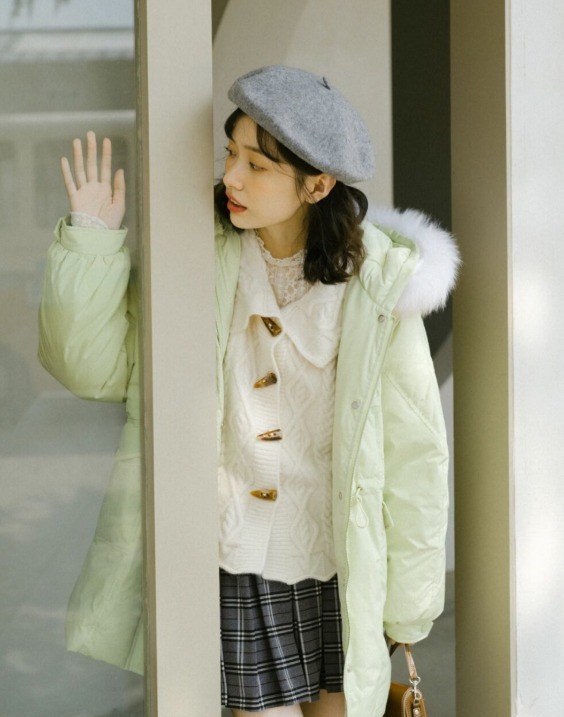 减龄|羽绒服就要穿“奶油色系”,温柔可爱还减龄,让人一秒沦陷