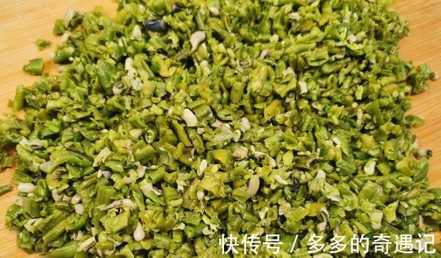 冬天天冷，少吃白菜萝卜，用它包饺子吃，营养极高，太香了！