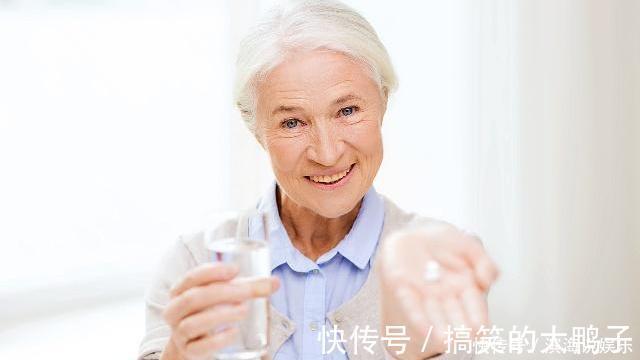 长寿老人|132岁老人抽烟喝酒不运动,他说长寿很简单:做好3事,不碰1物