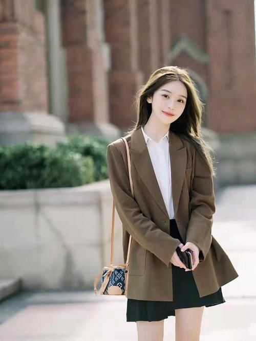 5套早春穿搭公式，看你喜欢哪种风格，诠释美的定义