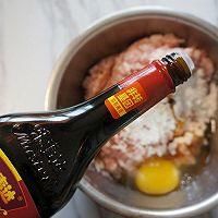  老师傅教你四喜丸子做法，好吃到舔手指