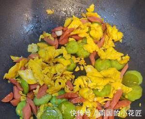 家常鸡蛋菜谱，黄瓜火腿炒鸡蛋，简单美味营养，超级下饭，吃不够