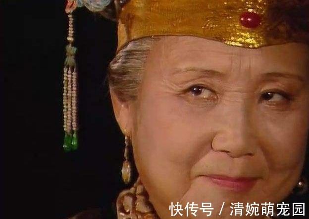 王熙凤$贾母临终前对别人都有交代,对薛宝钗只有一声叹息,她为何这么做