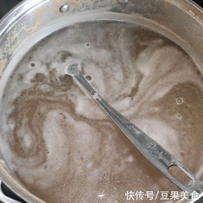 凉拌香辣牛肉|这道凉拌香辣牛肉，汤汁都要舔干净