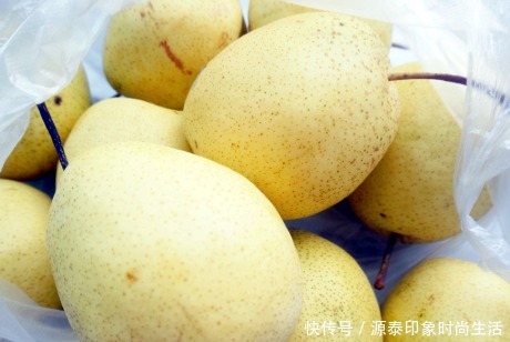 将秋梨|秋后正当吃的水果,我碰到从不手软,多买些囤着,错过要等明年