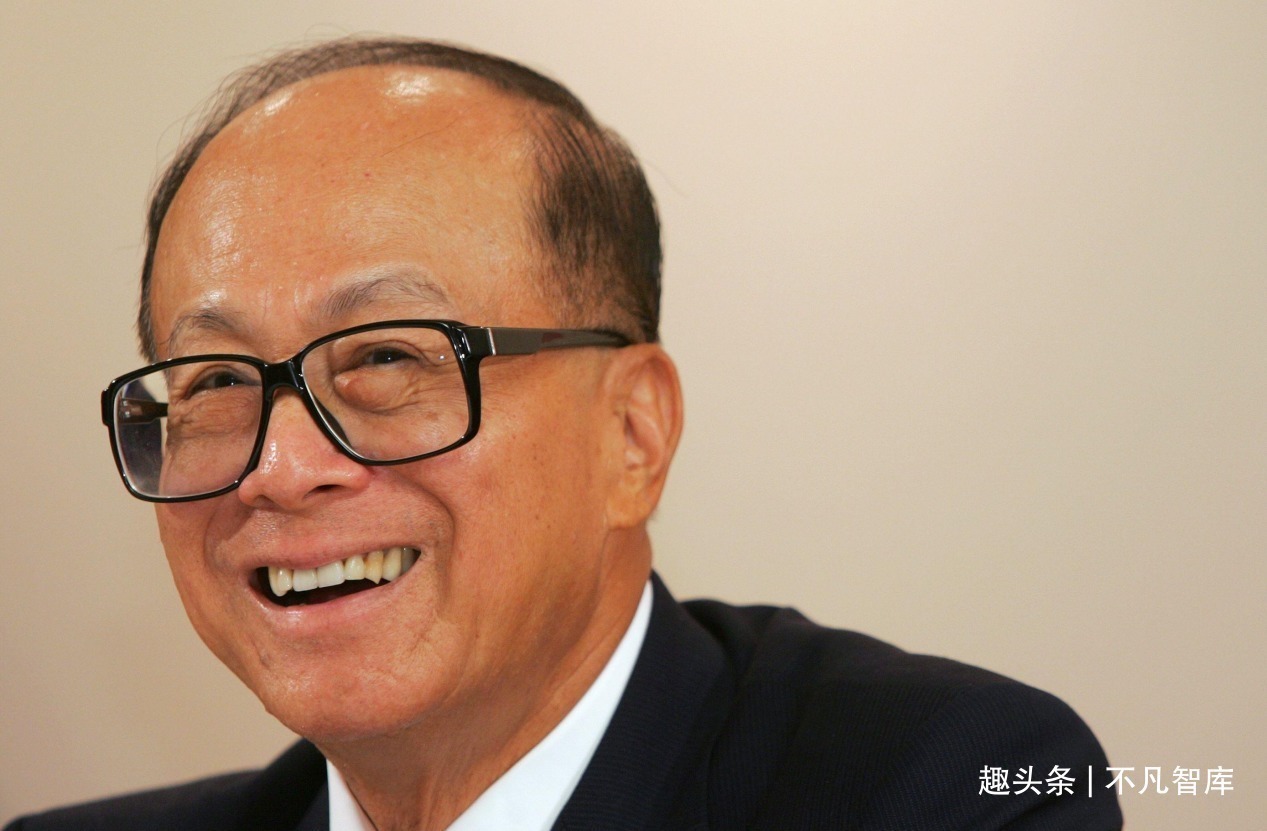 李煜!上联:“马超、马云、马化腾,马到成功”,李姓神回复霸气反击!