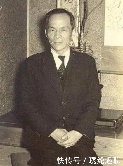 张爱玲和胡兰成离婚,30万分手费挽回自尊,分手信却字字卑微