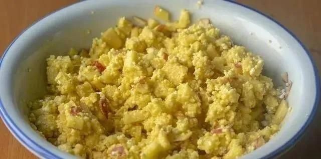 糯米粉里加2个苹果，居然这么好吃，我家一周做6次，次次都光盘