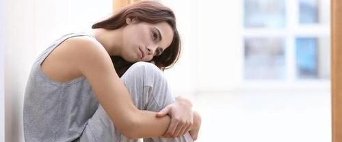 睡眠时间|雌激素旺盛，女性都有哪些特征，那就先从40岁的女性说起!