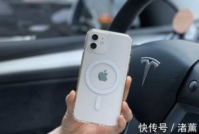 iPhone13抢到了？年年焕新的全家桶果粉，有哪些强烈推荐的配件？