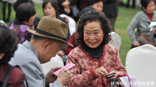 身體|建議中老年少買保健品，6種食物天然營養，三天兩頭吃一些身體好！