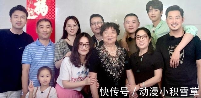 疲憊|岳云鵬為何總顯疲憊,在《餐桌》給出了解釋,可以退出《極挑》了