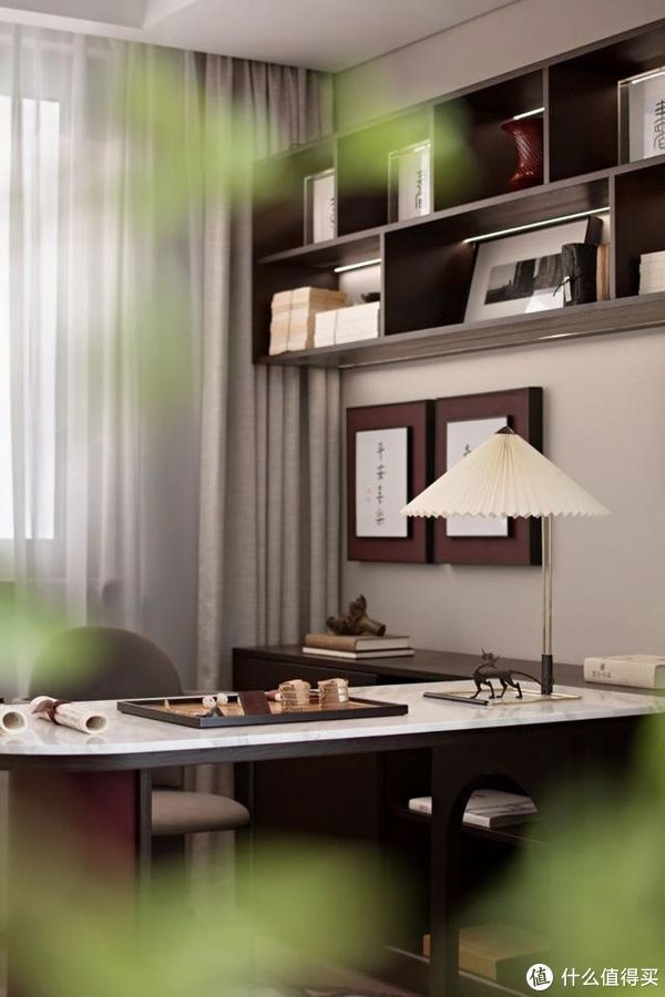 客厅|她家客厅太好看了,一进门就被吸引了,喜欢这样岁月静好的家