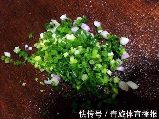 葱油|少油，低糖，低盐的白斩鸡腿，营养健康，原汁原味，鲜嫩美味