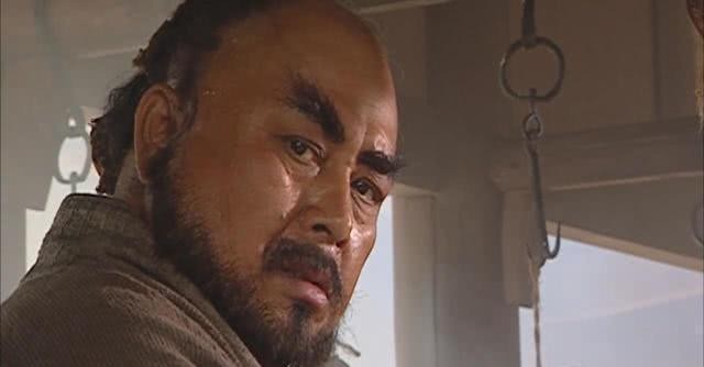 哪位|先让郑屠割肉消耗体力,再打死他,鲁智深学哪位皇帝的套路?