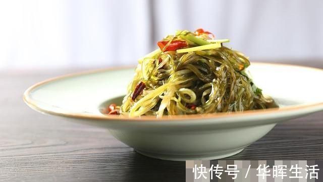 胆固醇|高血脂的“劲敌”被找到,并非山楂,若你爱吃,血脂或乖乖降下来