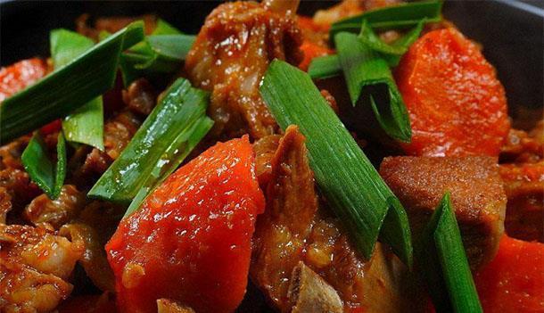 羊肉|隔三差五孩子补钙打篮球,多吃滋补菜,放假比赛第一名,身体强壮