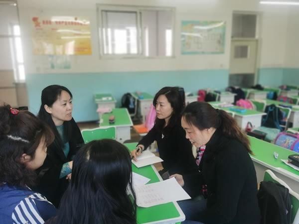 新华小学：夯实文前积累　聚焦写话训练（图）