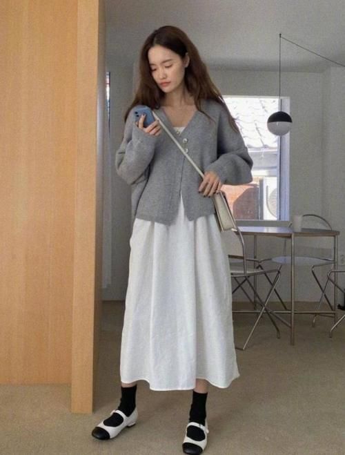 春季搭配灵感：这样配色时髦不撞衫，摆脱路人感