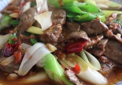 一個唐代宮廷御膳養生菜，視力不好的人可常吃，越吃眼睛越亮