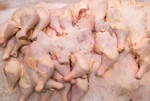 鸡腿|超市里的“冷冻鸡腿”能吃吗?店员说漏嘴:千万别选错了!