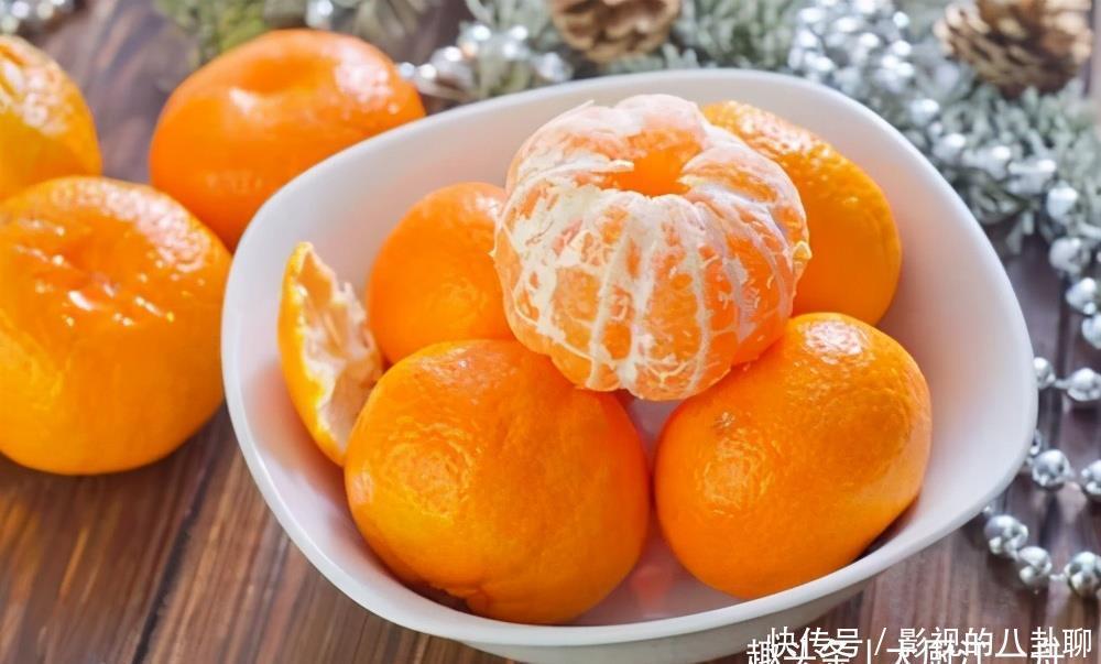 四五斤|买橘子时,一定要挑“母”的,牢记这3点,挑的橘子又甜又好吃