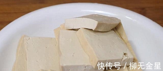 秋天要多吃鱼,教你懒人做法,用料简单味道香,上桌汤汁都不剩!