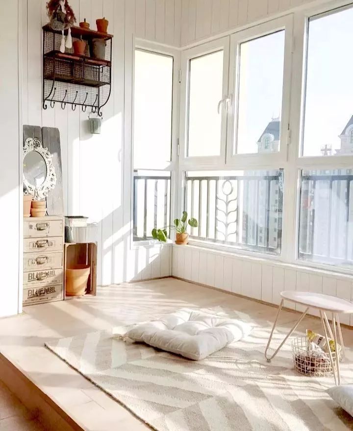 阳台|等有钱买房了,几万一平的阳台绝不晒衣服,打造诗和远方不留遗憾