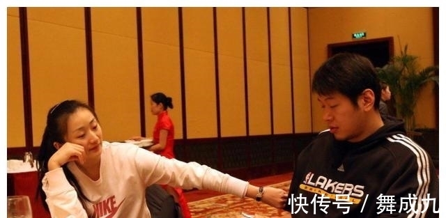 男篮|男篮莫科:因爱一夜白头,再婚也不忘前妻,深情终究抵不过现实