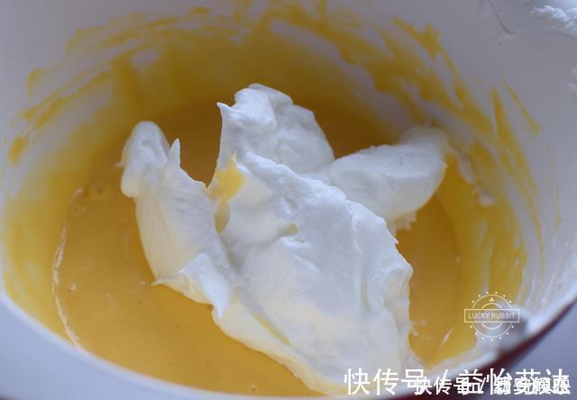 蛋黄|电饭锅蛋糕不蓬松还塌陷？注意这几个细节，我做一次就成功