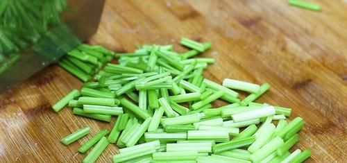 饭店的酸辣牛肚那么好吃,原来大厨都是这样炒的,先收藏了