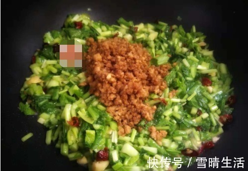 雪里蕻|这菜上桌一扫而光，又嫩又脆又香，孩子说没它吃饭都不香！