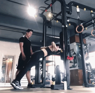 身材|俄罗斯体坛“第一女神”,因身材好无奈退役,健身后变身成名模