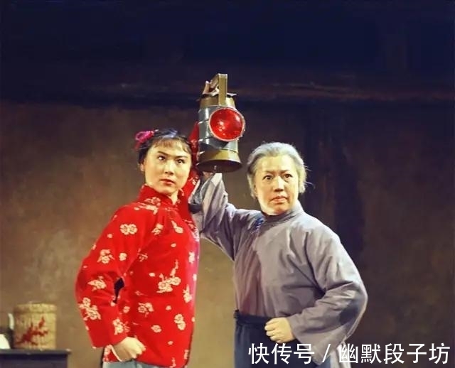 样板@京剧样板戏其实很多都失传了,而唯独《智取威虎山》传承的最好