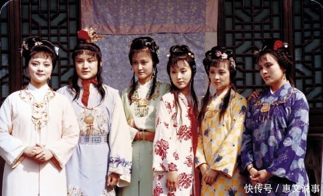 小姐|她是贾府身份最贵重的小姐,因为一次阴差阳错,风头被元春抢走