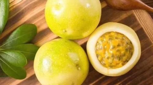 睡眠质量|秋天养生，建议吃好食物，使皮肤有弹性，延缓皮肤衰老，气色红润