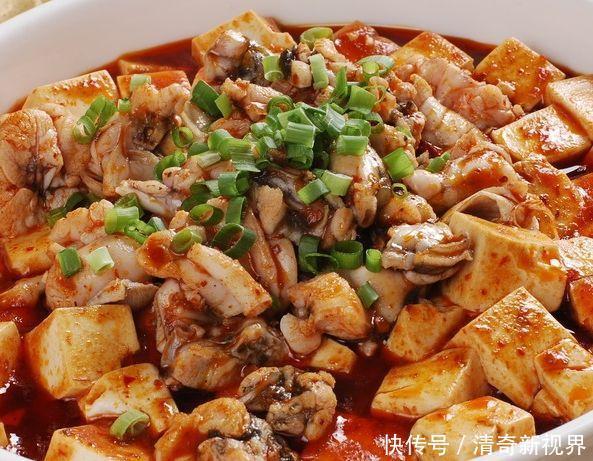 保证|做麻婆豆腐时,只要在水里加入一勺“它”,保证豆腐鲜嫩更入味!