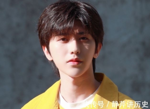 蔡徐坤|當(dāng)被沙溢問想要結(jié)婚多久時,蔡徐坤的回答,說出95后的心聲