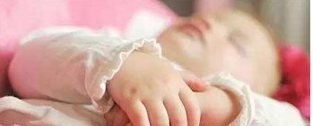 深度睡眠|孩子身高损失8公分,宝妈带娃就医,竟然是“午睡”惹的祸