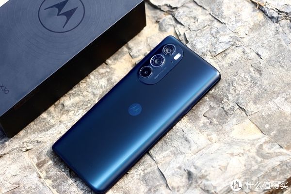 x30|全球首发新一代骁龙8处理器，moto edge X30用旗舰硬件书写旗舰