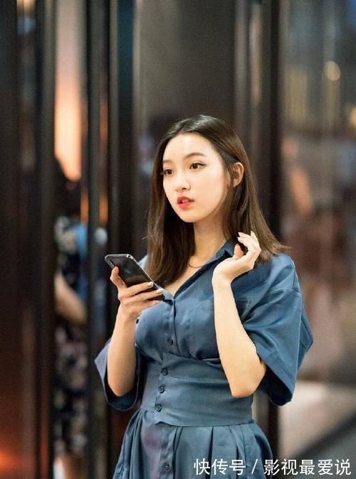 睡衣 美女的胆子比较大,裙子选睡衣款式,慵懒气息很吸引人