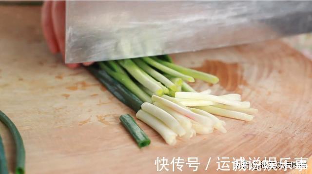 章鱼|虾仁章鱼蟹肉海鲜大咖云集的海鲜饼来了，简单美味口口鲜嫩满足