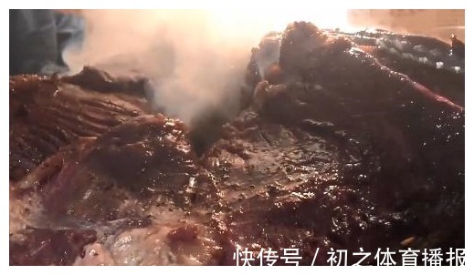 二次元|日本“烤肉店”成功把二次元带入现实，一块肉足够让一桌人吃到撑